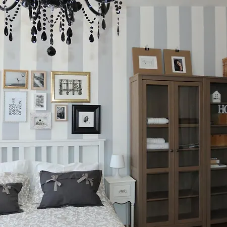 Casa Vacanze I Tetti Charming In Town Center Apartment Trieste