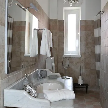 Casa Vacanze I Tetti Charming In Town Center *