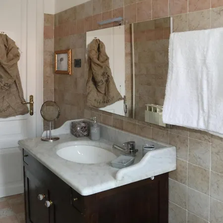 Apartment Casa Vacanze I Tetti Charming In Town Center *