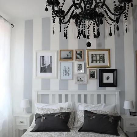 Apartment Casa Vacanze I Tetti Charming In Town Center